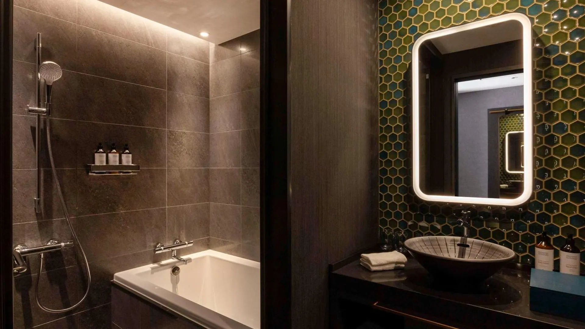 Mercure Tokyo Haneda Airport Hotel